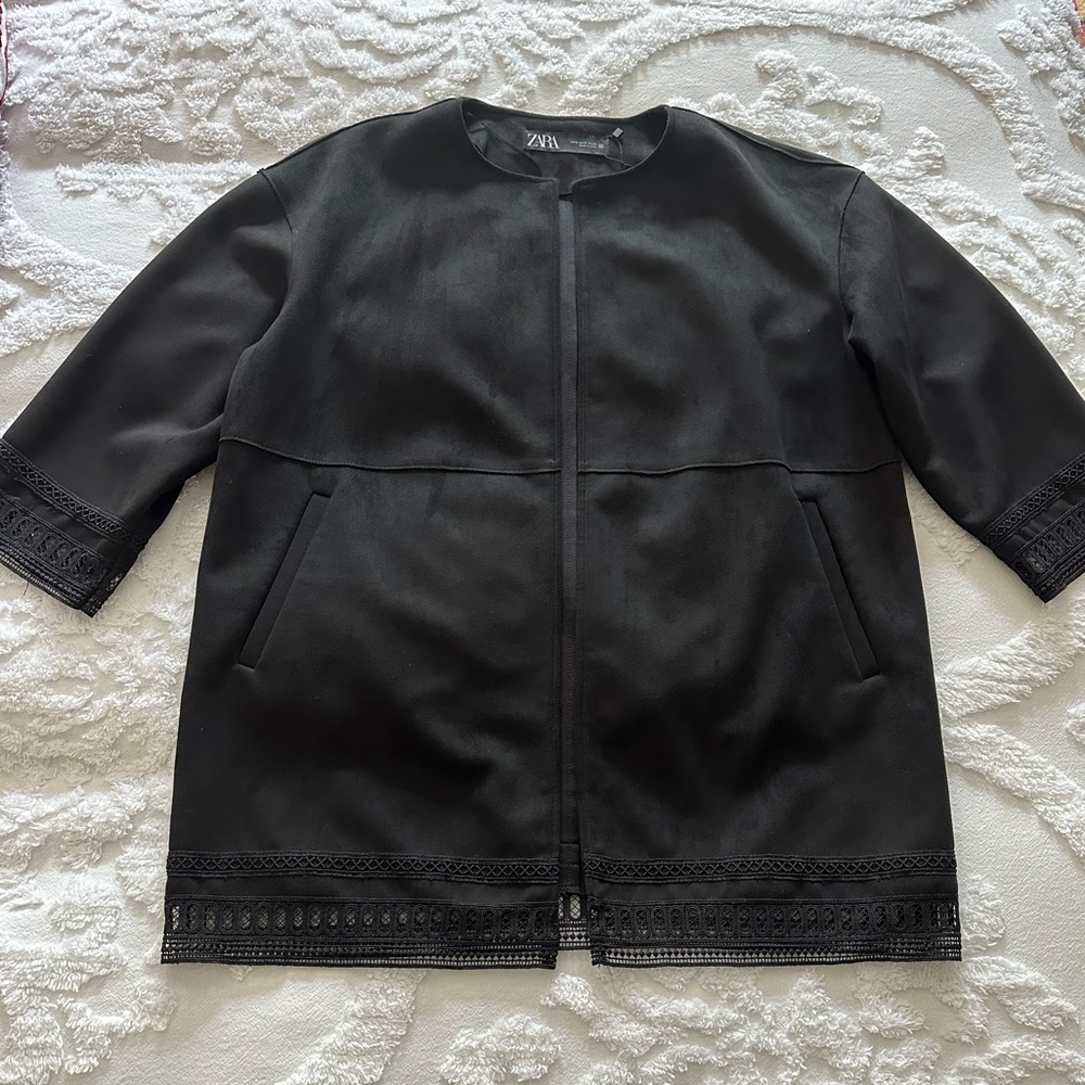 NWT SIZE MEDIUM VEGAN SUEDE BLACK ZARA OPEN JACKET WITH GORGEOUS SOUTACHE TRIM